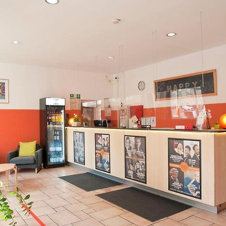 Happy Hotel Berlin Bagian luar foto