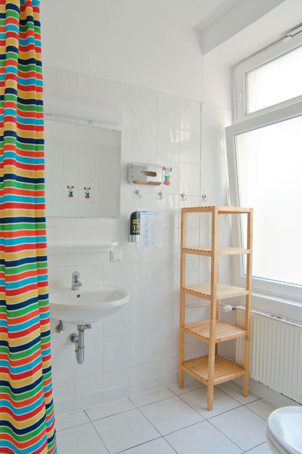 Happy Hotel Berlin Bagian luar foto