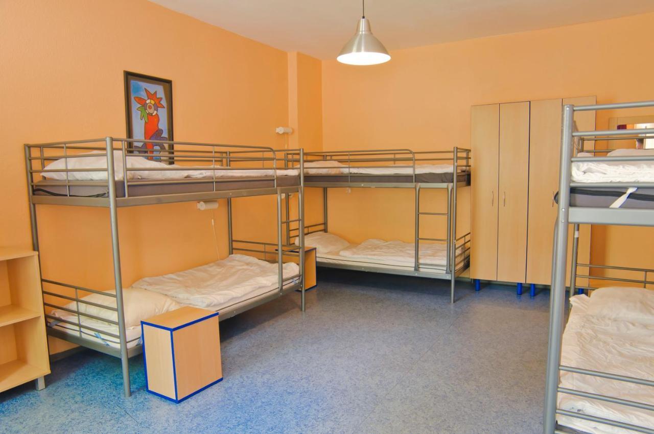 Happy Hotel Berlin Bagian luar foto