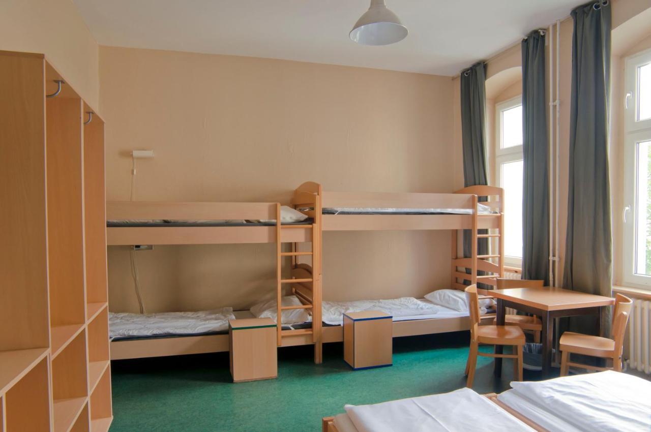 Happy Hotel Berlin Bagian luar foto