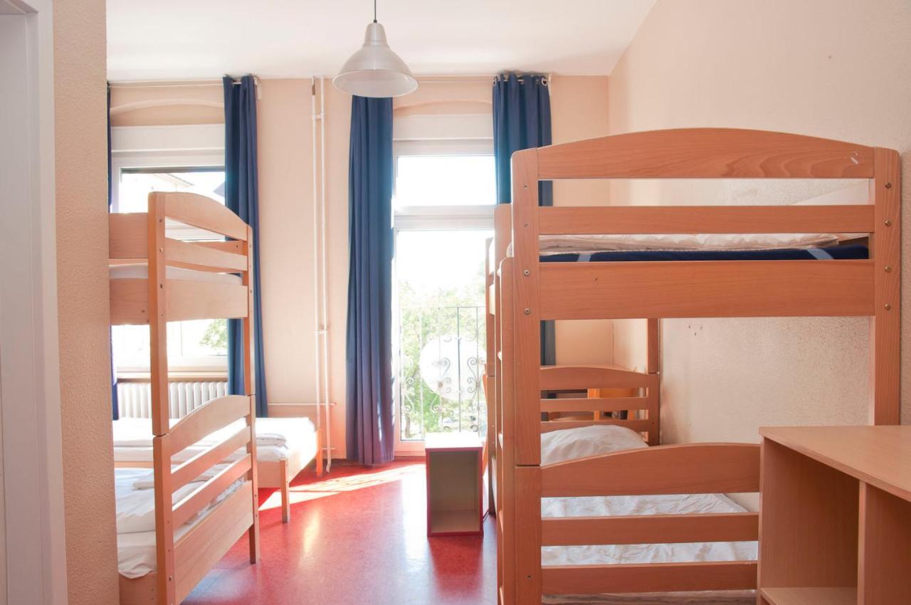 Happy Hotel Berlin Bagian luar foto